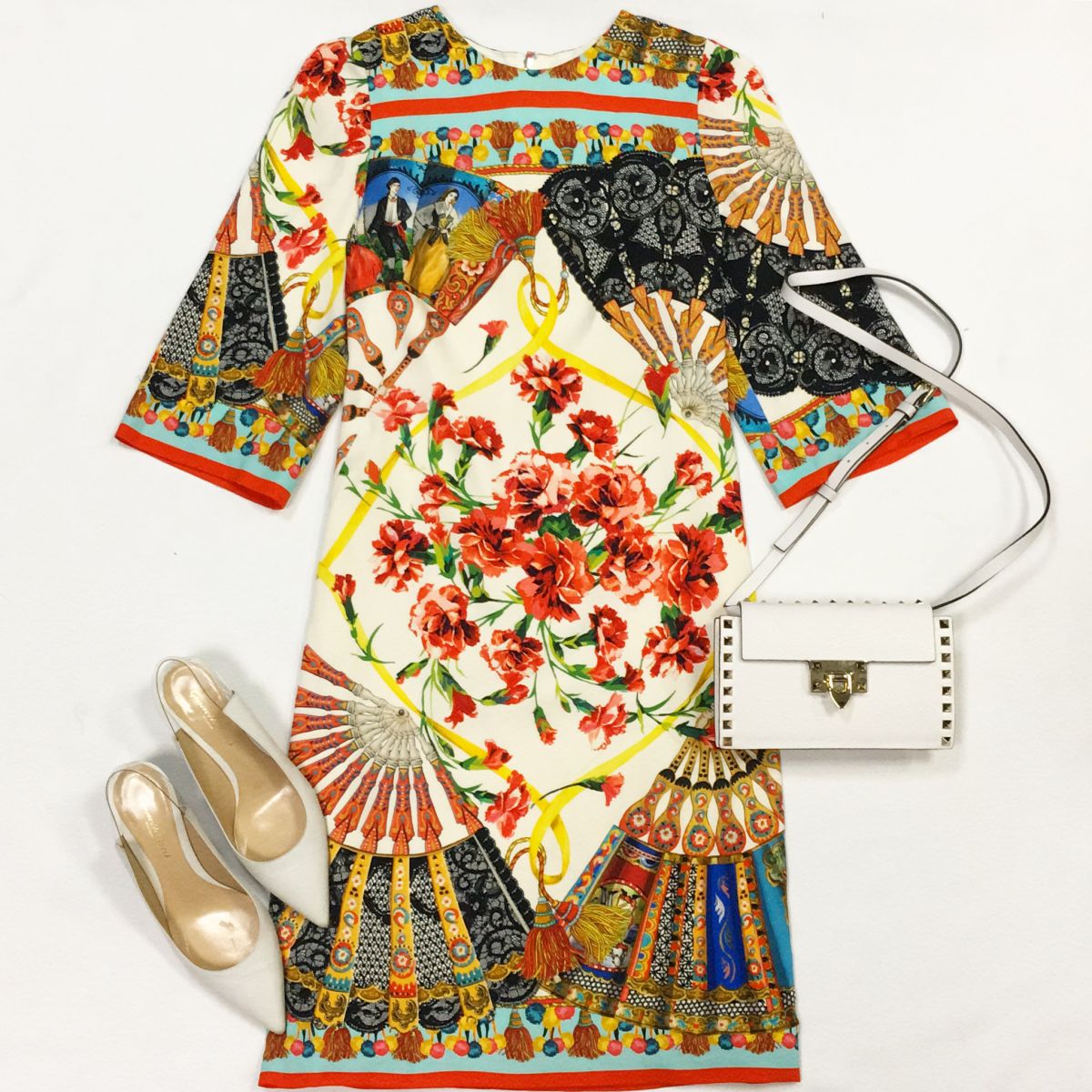 Платье /шёлк/ DOLCE GABBANA  размер 42 цена 23 078 рубТуфли GIANVITO ROSSI  размер 37.5 цена 15 385 рубСумка VALENTINO 