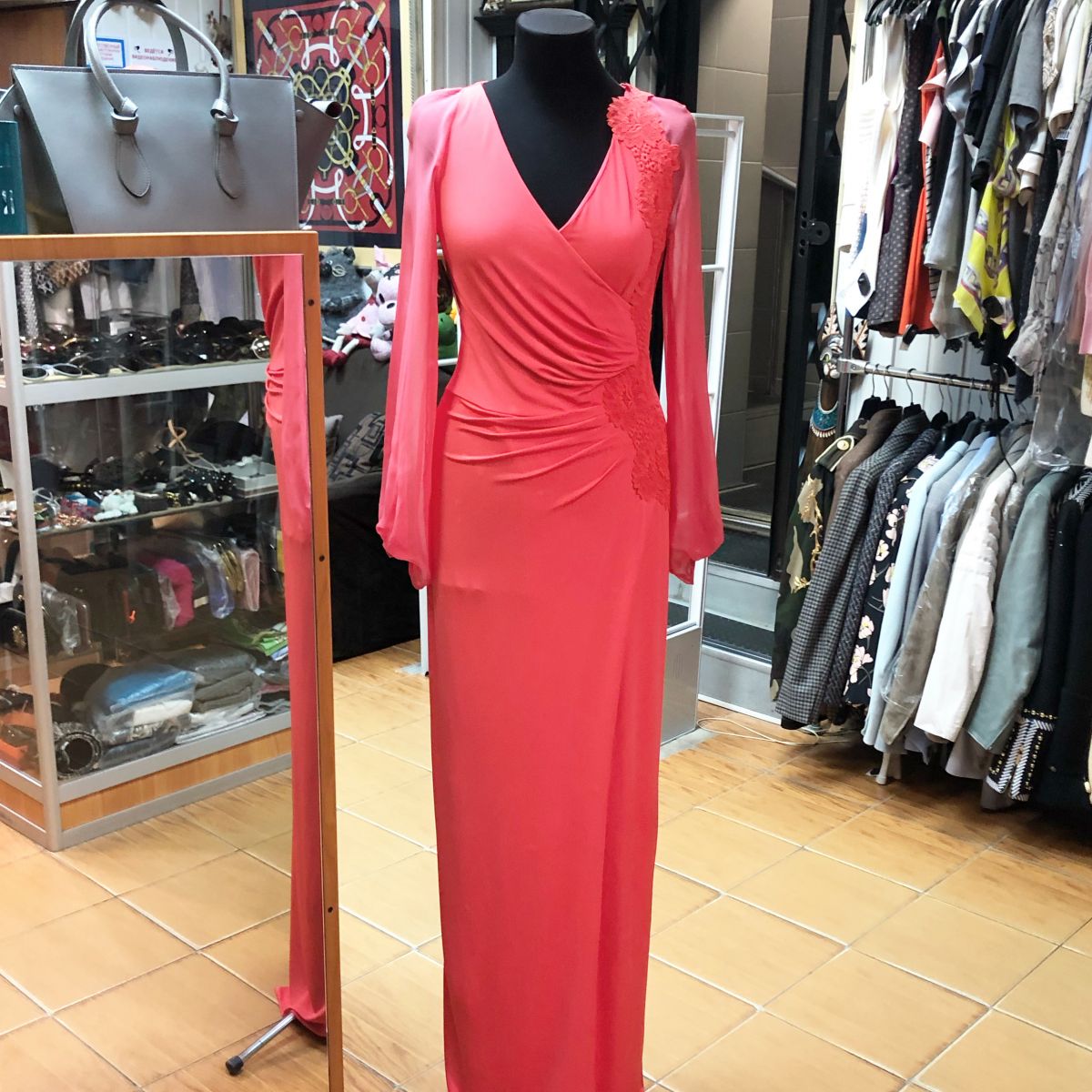Платье/шитьё Blumarine размер 44 цена 15 385 руб 