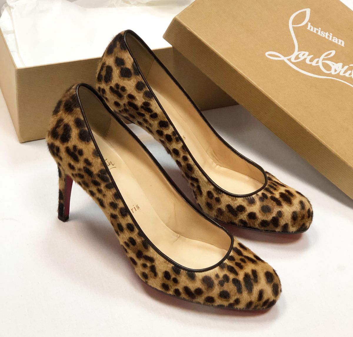 Туфли Louboutin размер 38.5 цена 6 923 руб