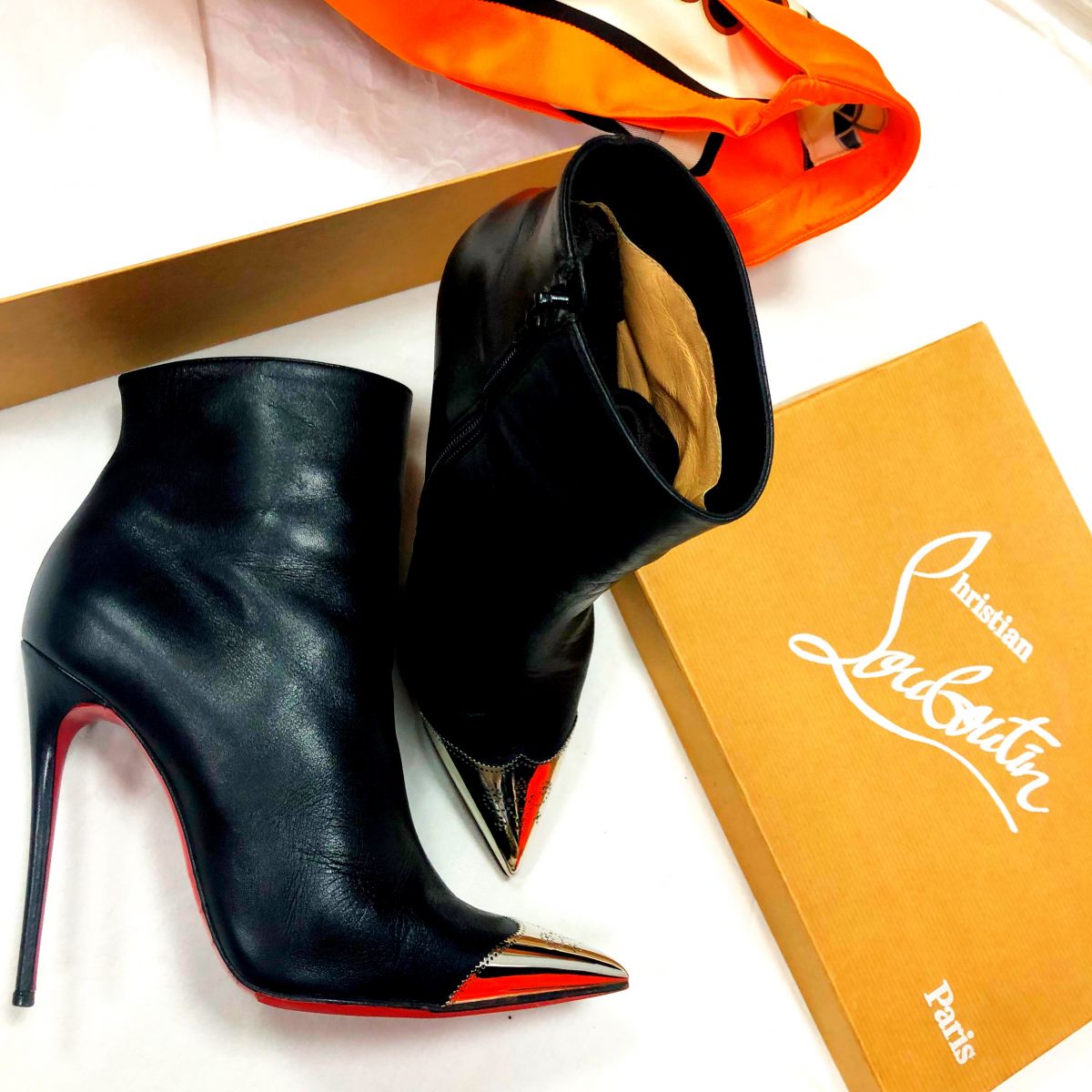 Ботильоны LOUBOUTIN размер 38 цена 15 655 руб