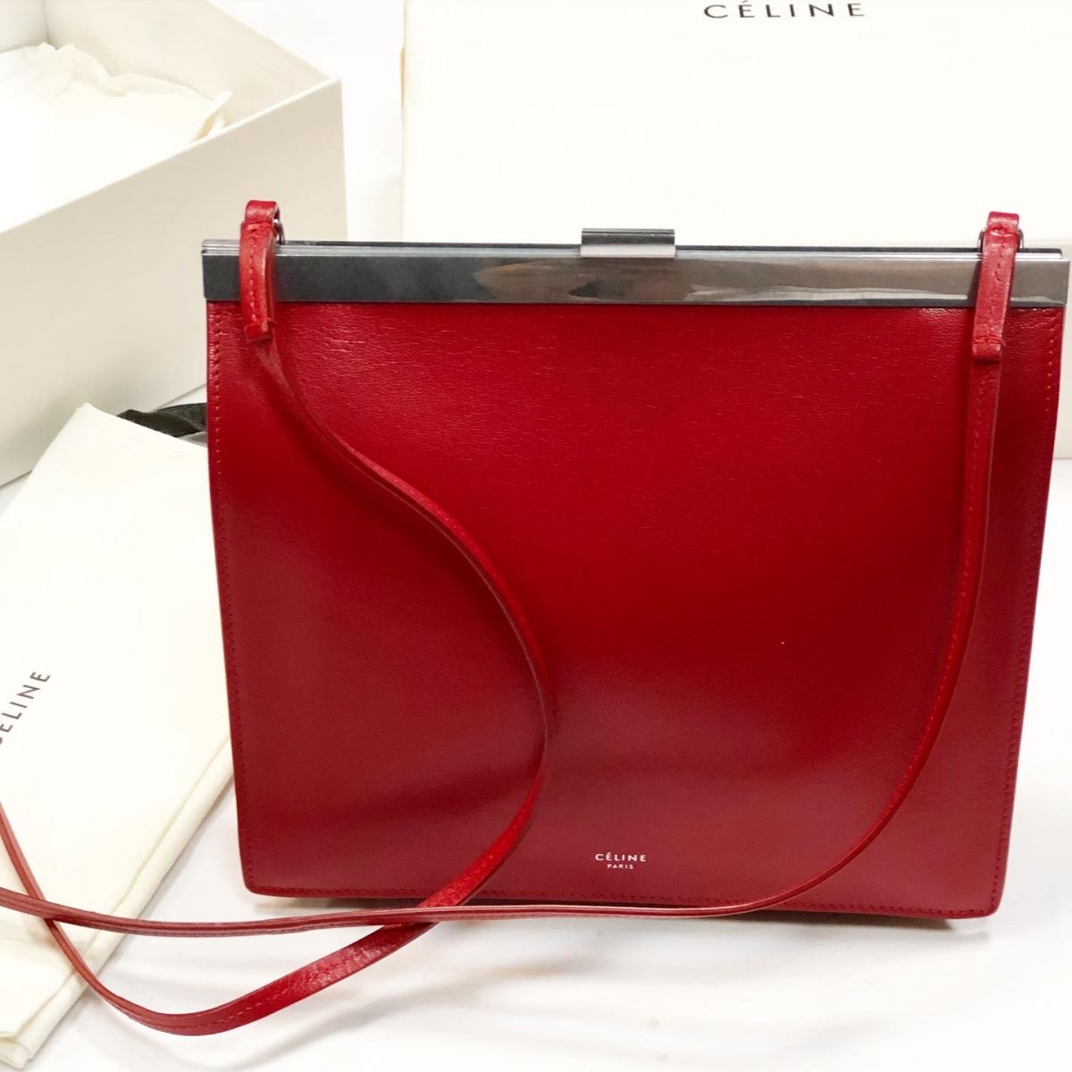 Сумка Celine размер 22/19 цена 53 847 руб 