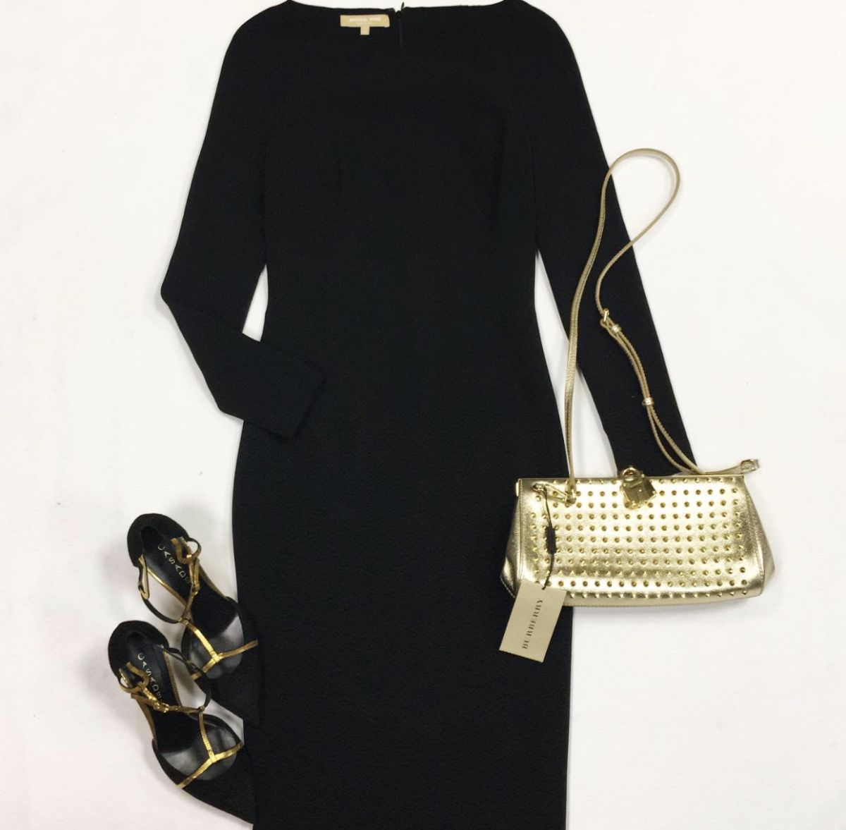 Платье MICHAEL KORS размер 4 цена 6 154 рубТуфли CASADEI размер 39 цена 6 923 рубСумка BURBERRY 