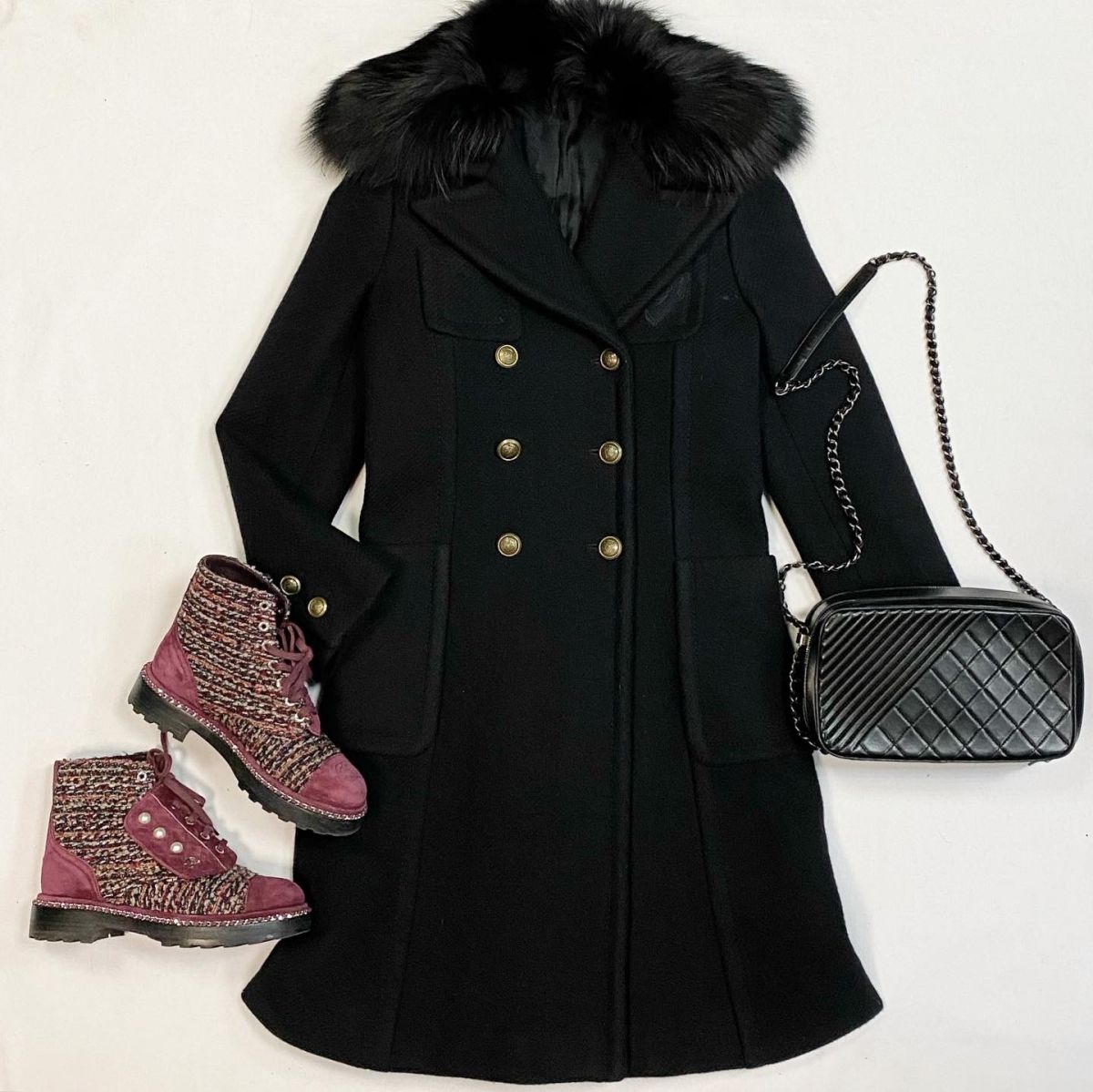 Пальто/отделка мех/ Gucci размер 42 цена 30 770 рубБотинки Chanel размер 36.5 цена 61 540 руб Сумка Chanel