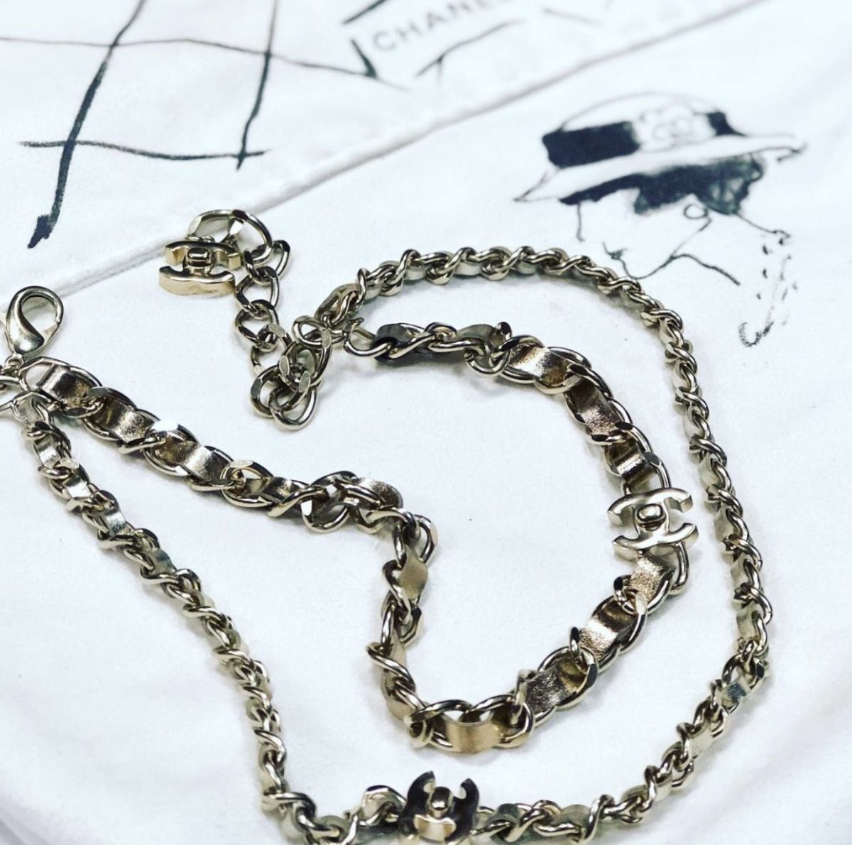 Пояс Chanel  цена 38 463 руб