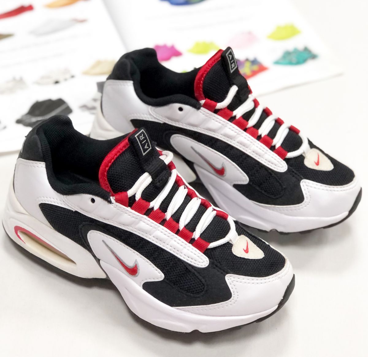 Кроссовки Nike размер 37.5 цена 3 914 руб