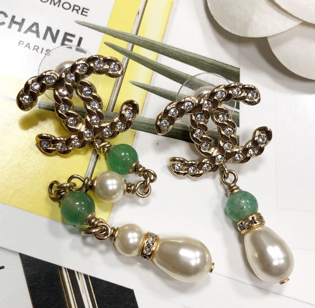 Серьги / камни/ Chanel цена 68 882 руб

