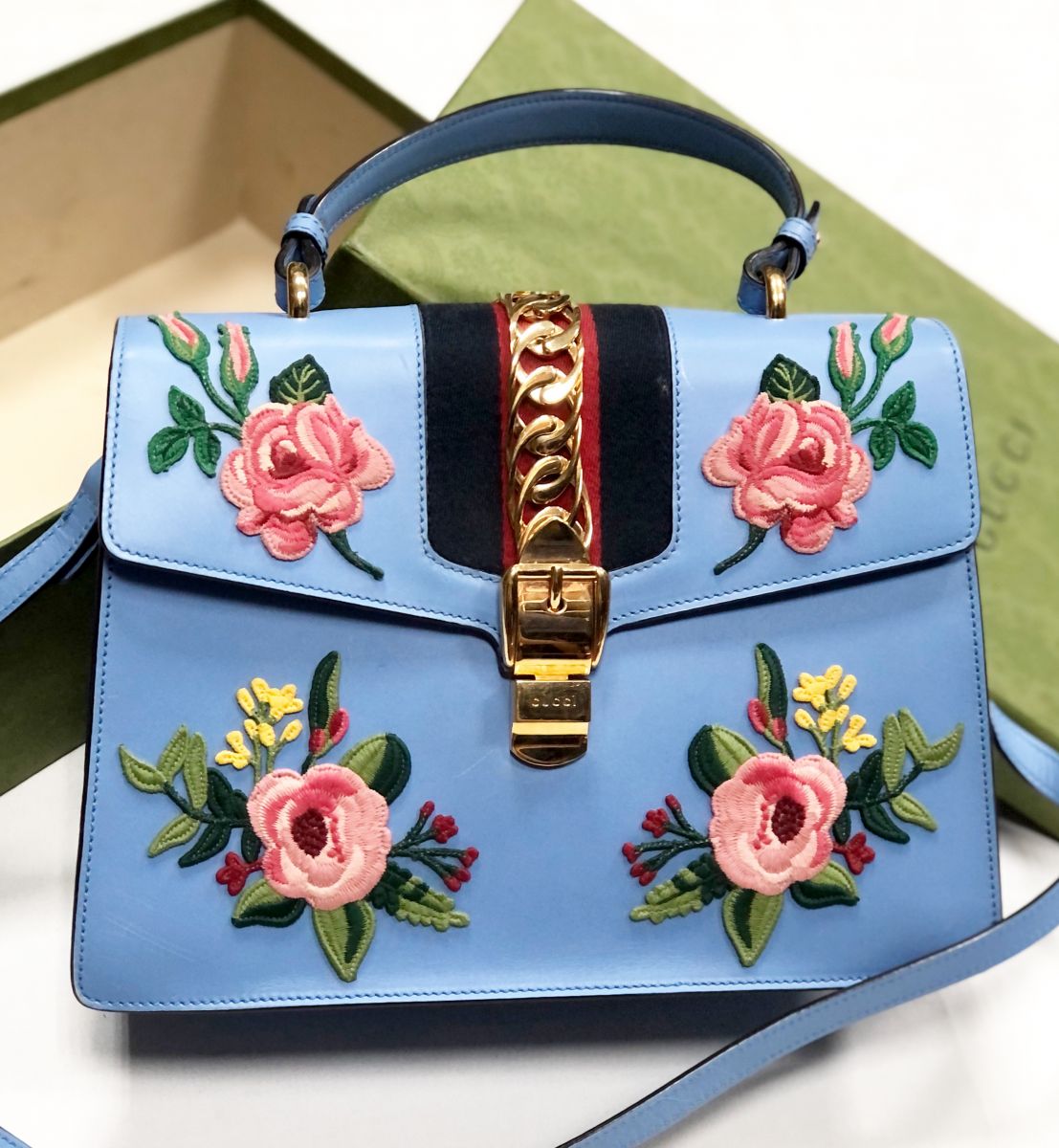 Сумка Gucci размер 32/22 цена 78 275 руб 