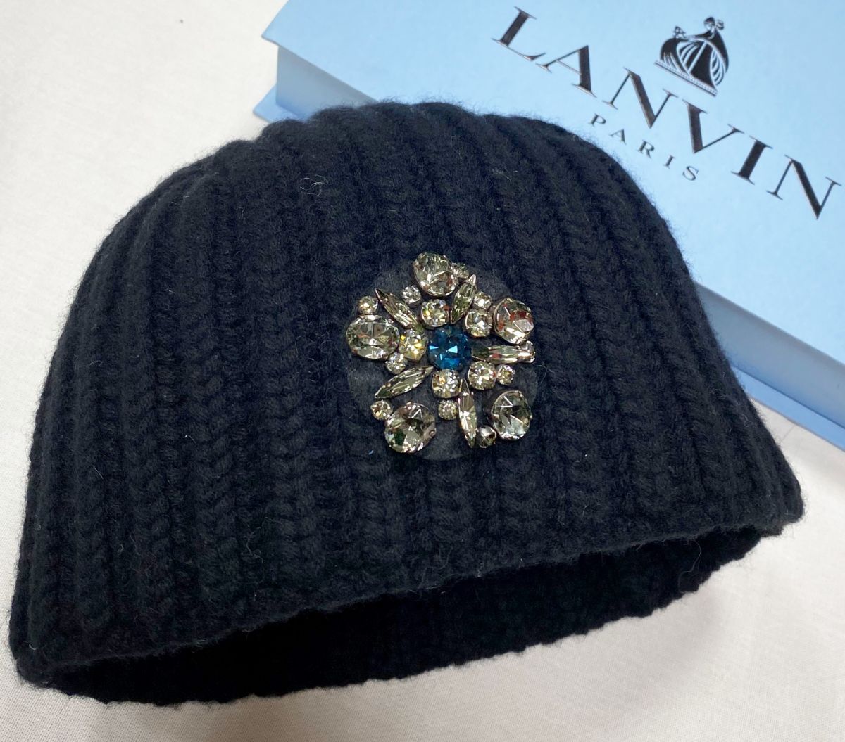 Шапка Lanvin цена 7 828 руб