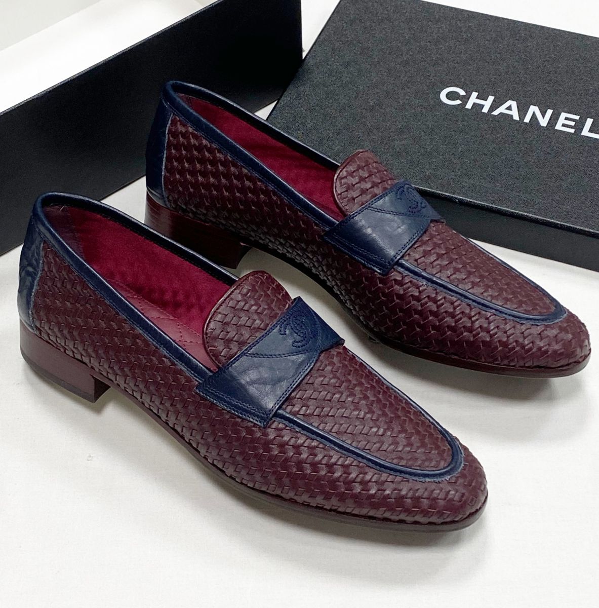 Лоферы Chanel размер 39.5 цена 78 275 руб
