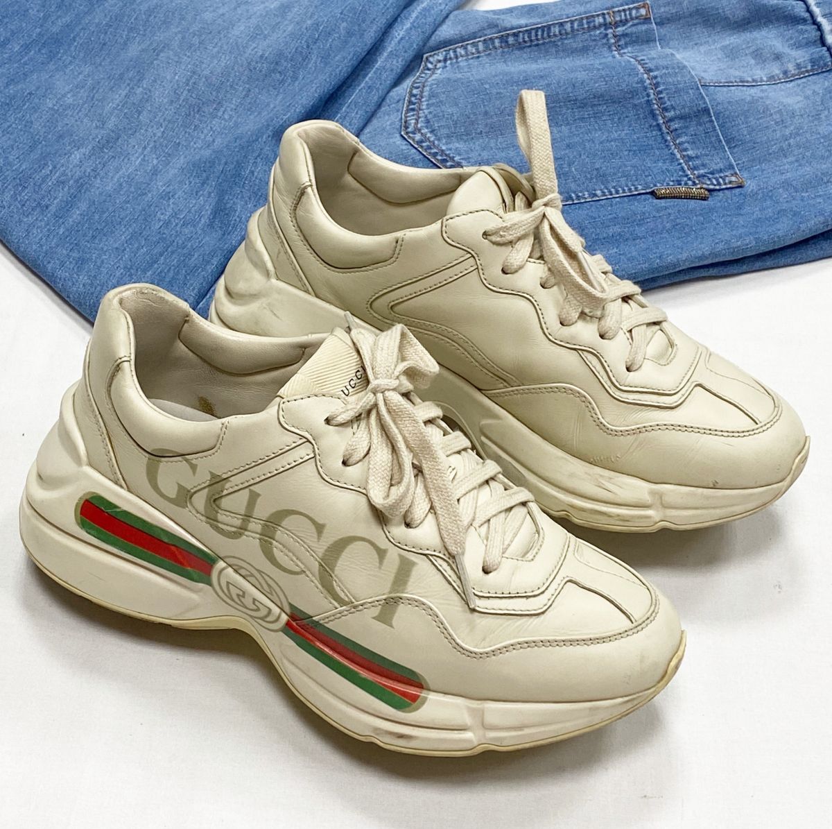 Кроссовки Gucci размер 38 цена 23 483 руб
