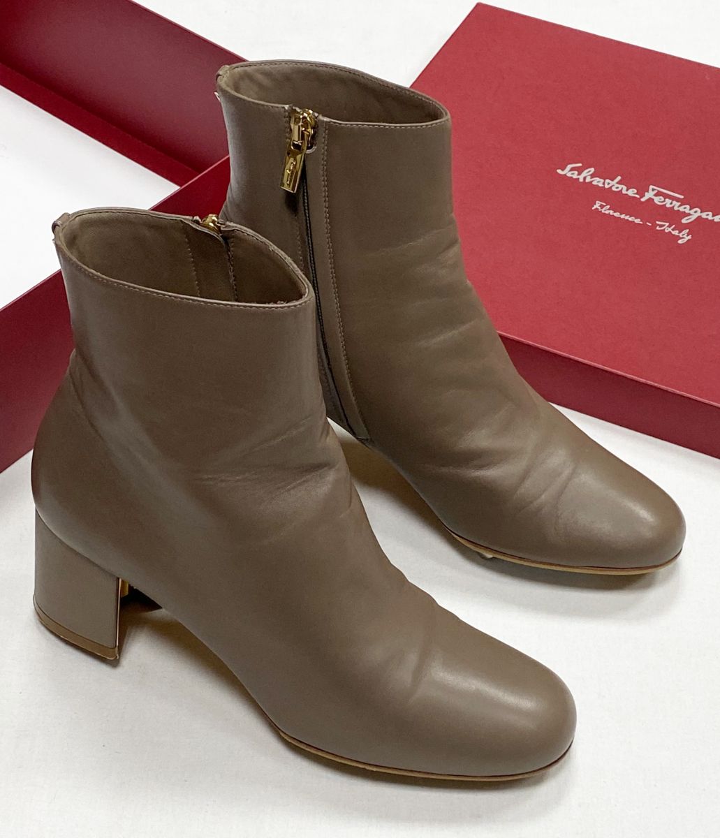 Ботильоны Salvatore Ferragamo размер 36 цена 46 965 руб