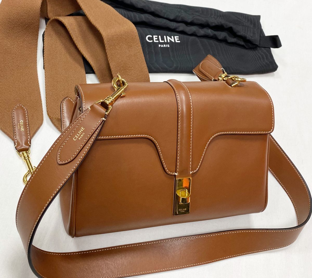 Сумка с дополнительным ремешком Celine размер 25/15 цена 125 240 руб 