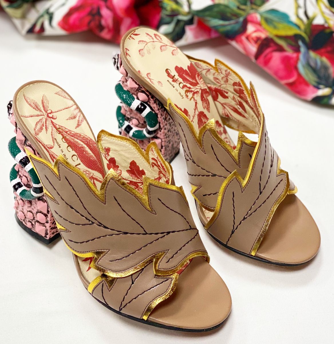 Сабо Gucci размер 35.5 цена 15 655 руб