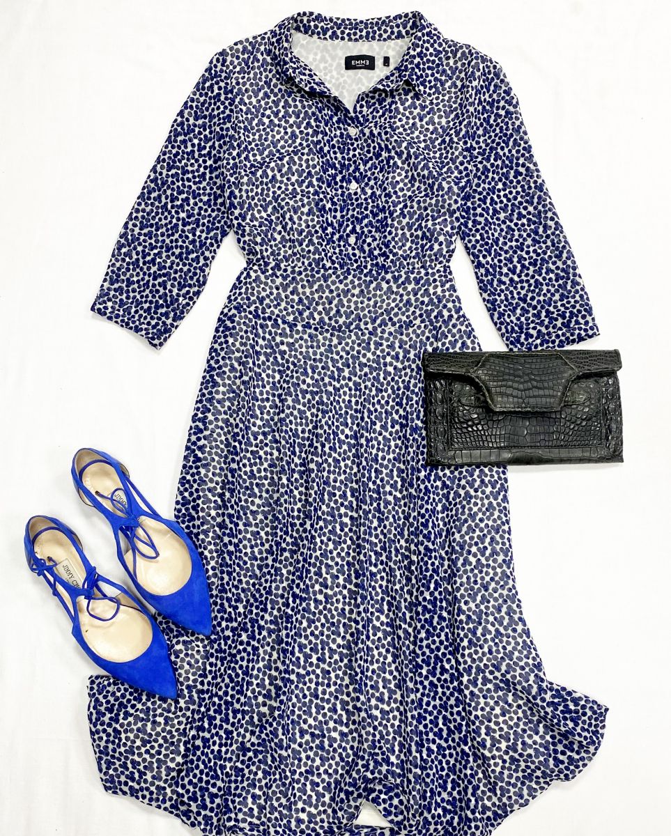 Платье Marella размер 42 цена 7 828 руб
Балетки Jimmy Choo размер 40 цена 15 655 руб