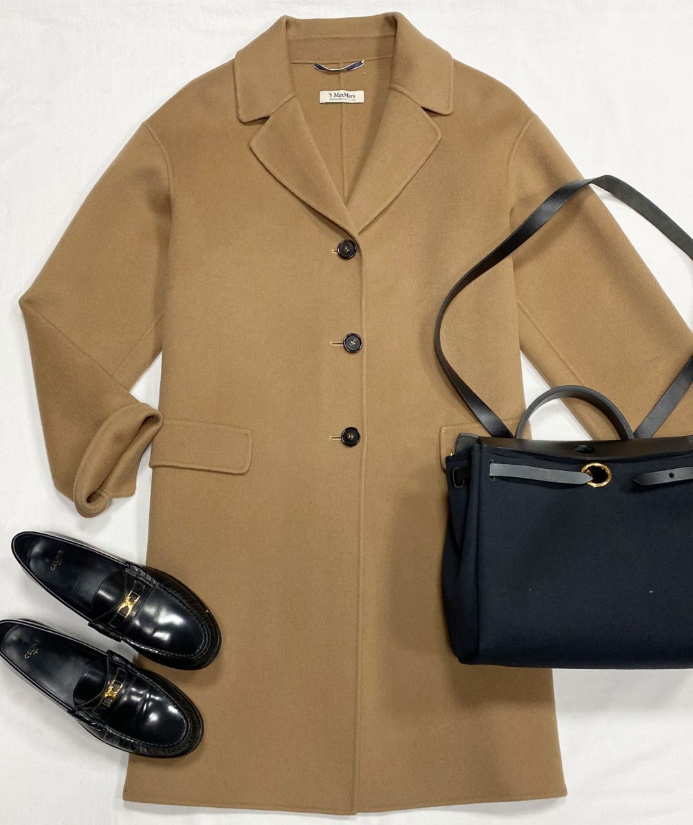 Пальто S Max Mara размер 44 цена 39 138 руб
Лоферы Celine размер 39 цена 31 310 руб
Сумка Hermes 