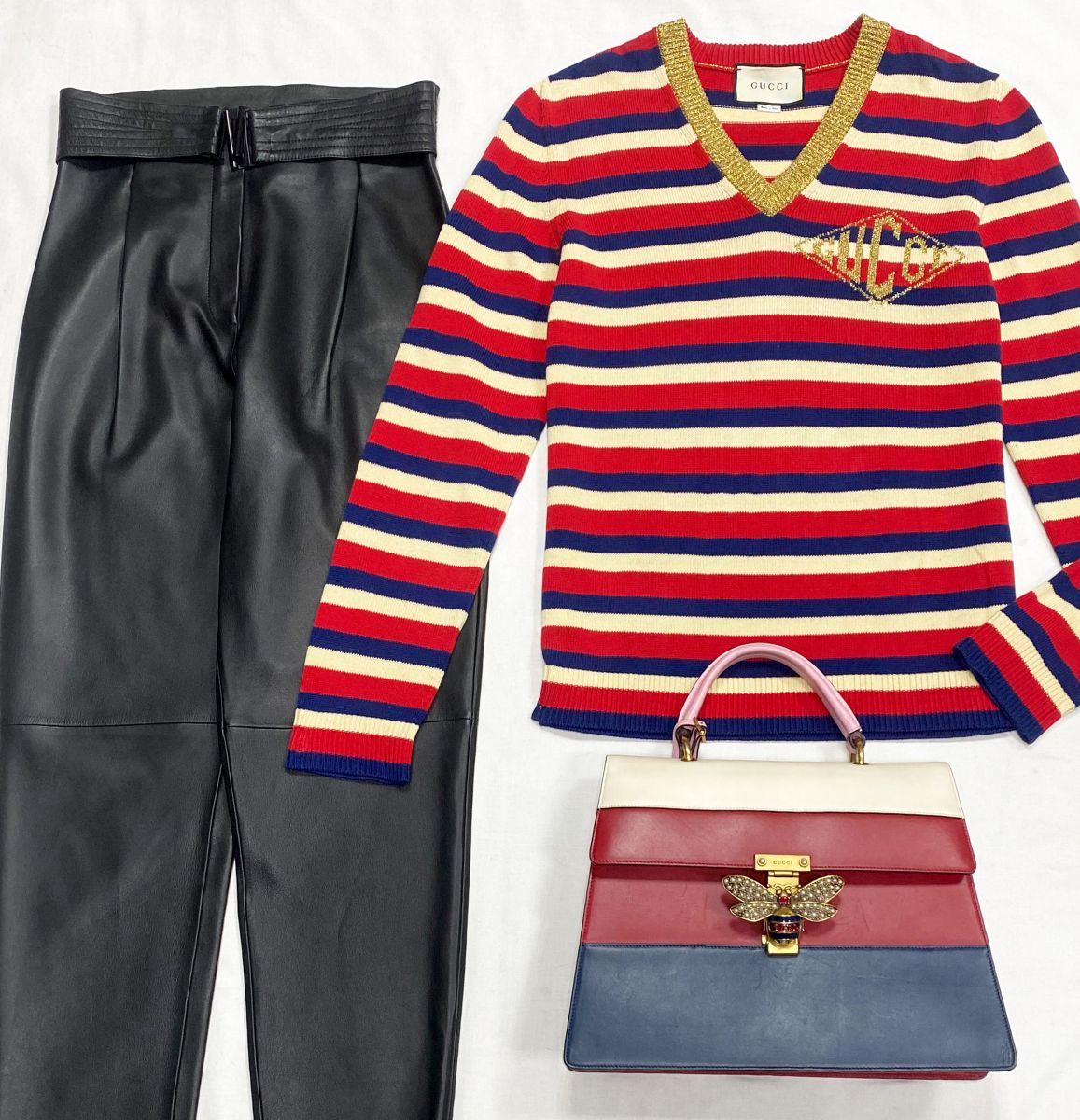 Кофта /люрекс/ Gucci размер 42 цена 23 483 руб
Брюки Uterque размер 42 цена 15 655 руб
Сумка Gucci 