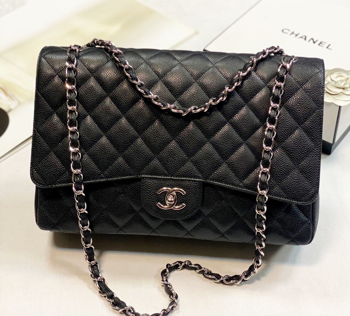 Сумка Chanel размер 35/23 цена 461 550 руб