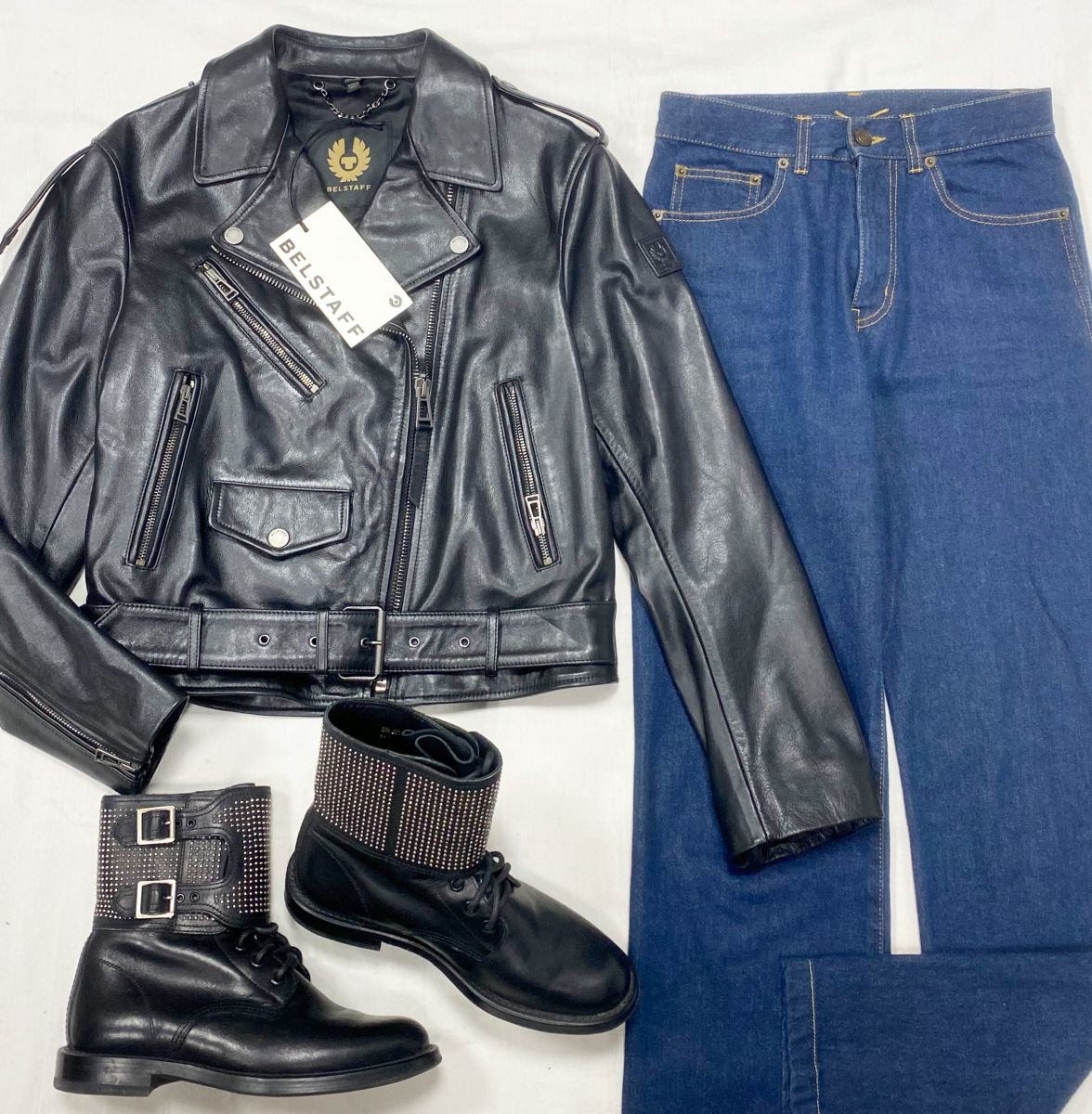 Косуха Belstaff размер 42 цена 31 310 руб / новая с биркой / 
Джинсы Saint Laurent размер 27 цена 15 655 руб
Ботинки Saint Laurent размер 38.5 цена 15 655 руб