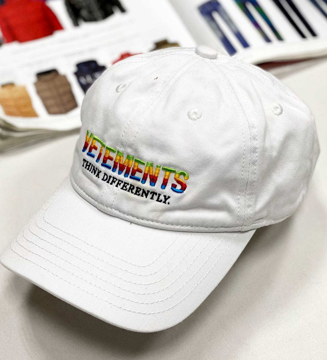 Кепка Vetements цена 15 655 руб
