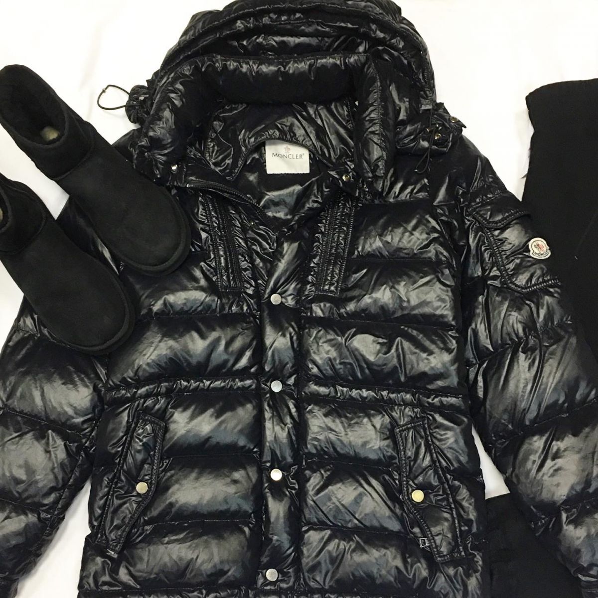 Moncler anorak deals
