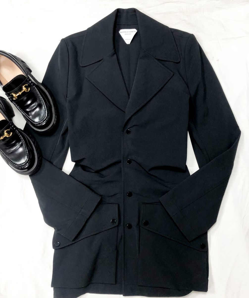 PAСПРОДАЖА!
Пиджак BOTTEGA VENETA размер S цена 10 959 руб
