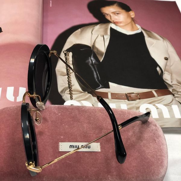 Очки Miu Miu 