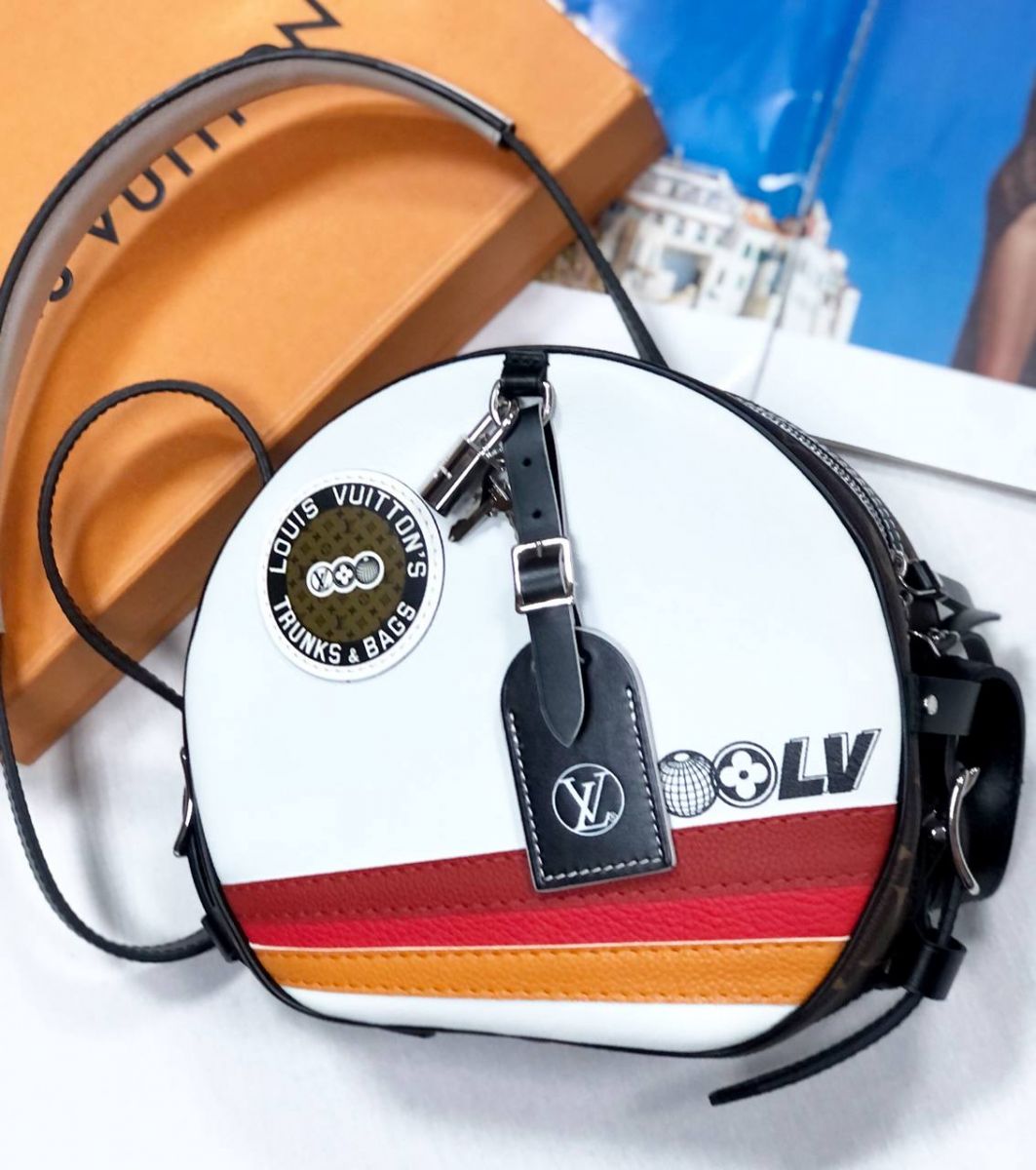 Сумка Louis Vuitton размер 20/20 цена 187 860 руб