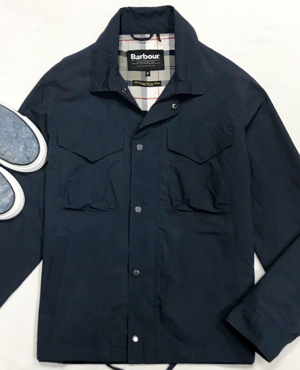 #mechtamen Куртка Barbour размер M цена 18 786 руб
Слипоны Dolce Gabbana размер 42.5 цена 10 959 руб