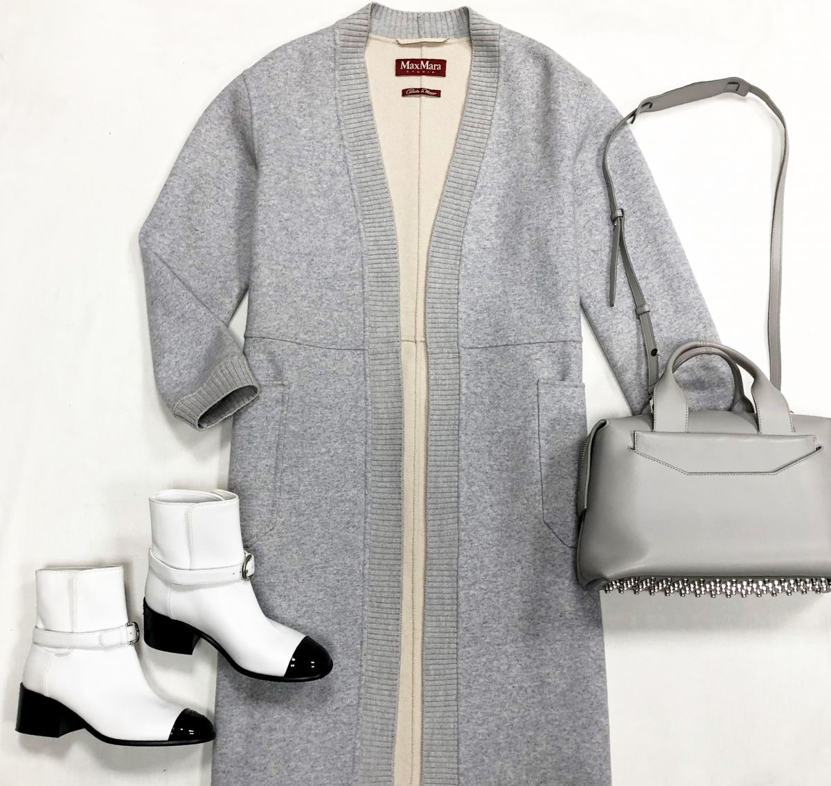Пальто Max Mara размер 40 цена 23 078 рубБотинки Chanel размер 37 цена 61 540 рубСумка Alexander Wang