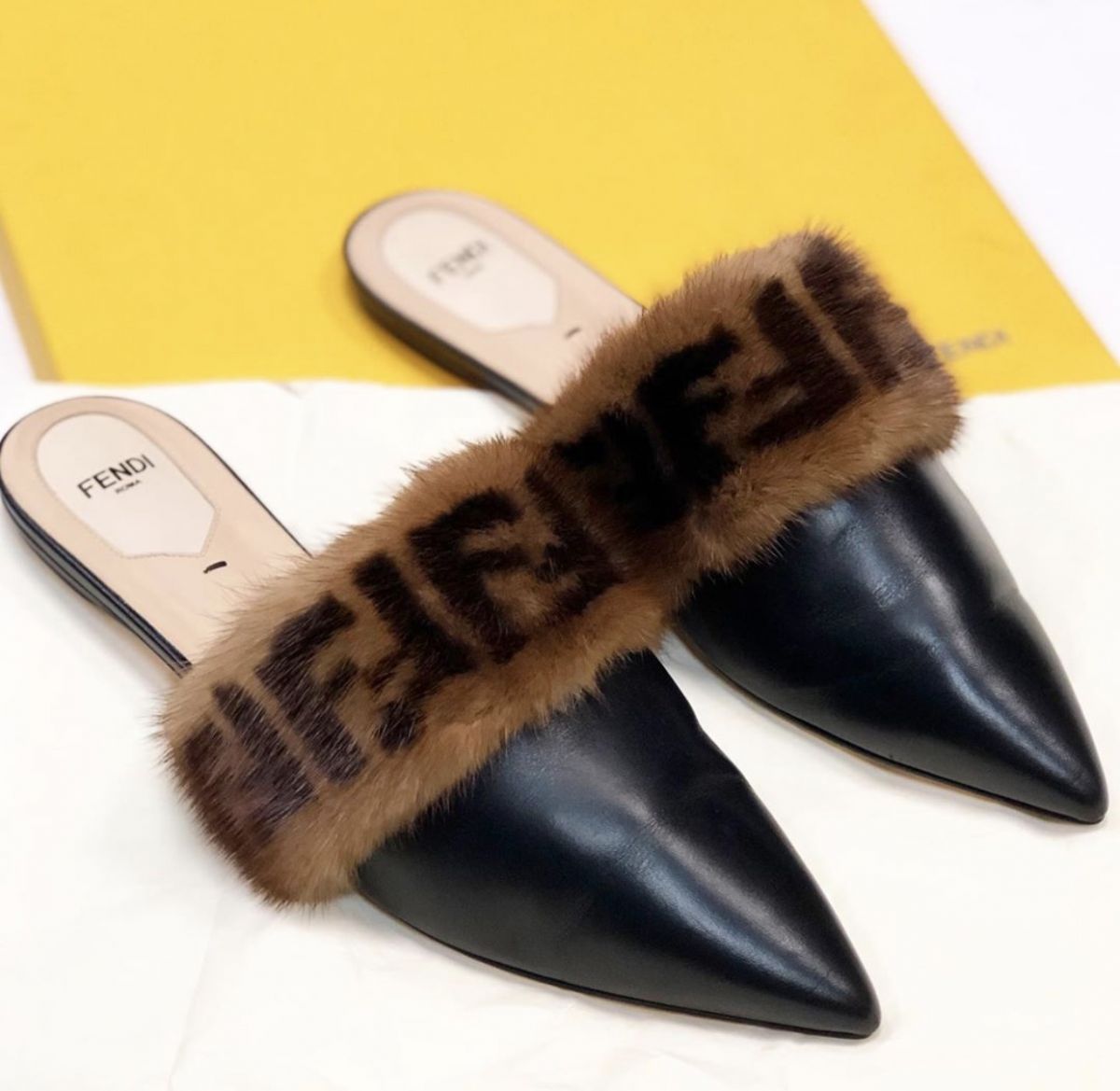 Мюли Fendi размер 39.1/2 цена 30 770 руб