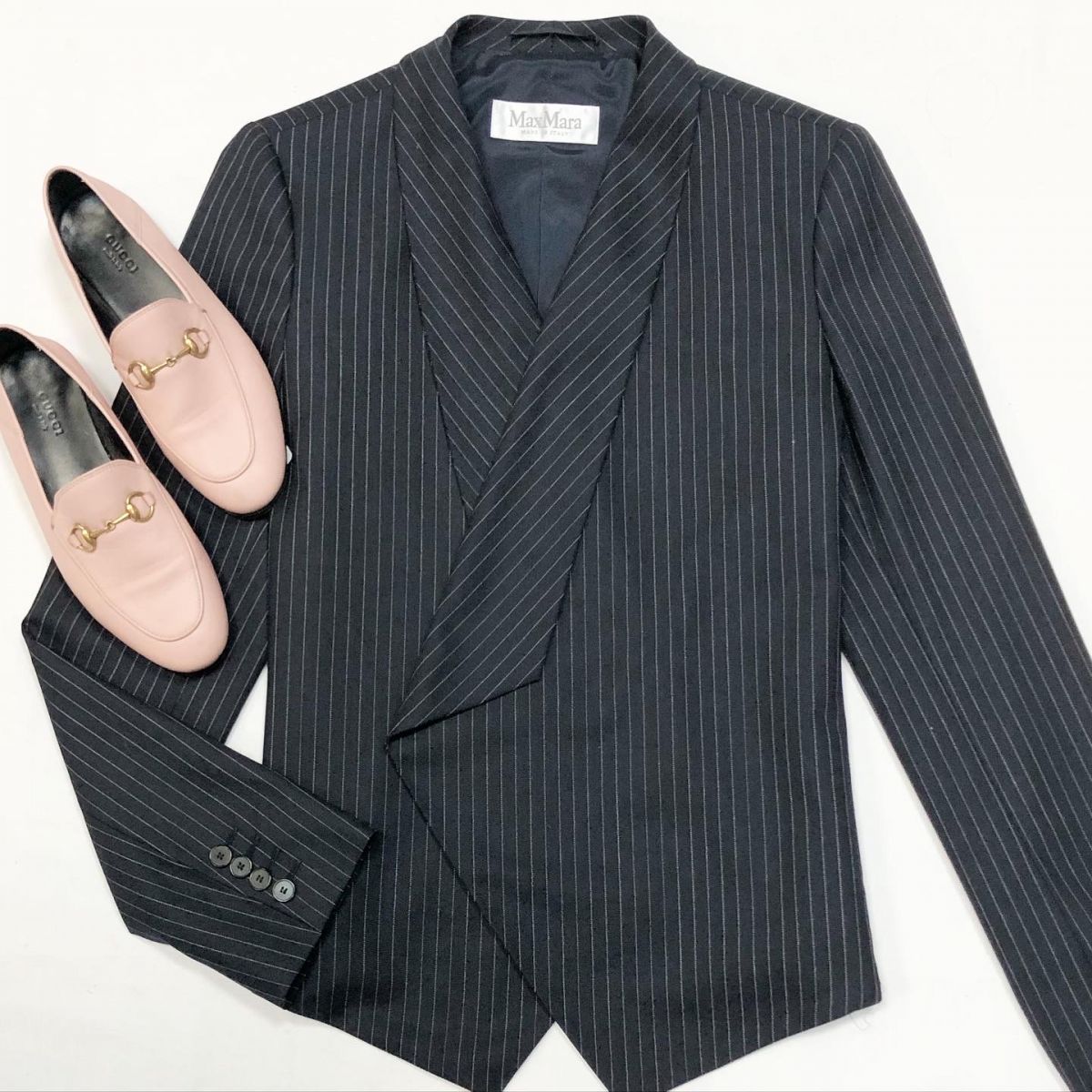 Жакет Max Mara размер 48 цена 13 847 рубЛоферы Gucci размер 37 цена 12 308 руб