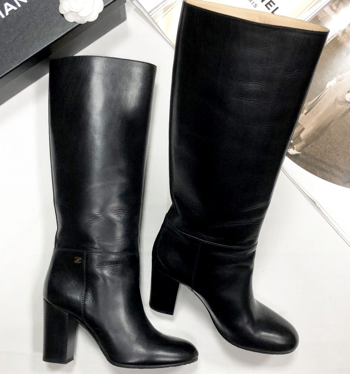 Сапоги Chanel размер 39 цена 46 965 руб

