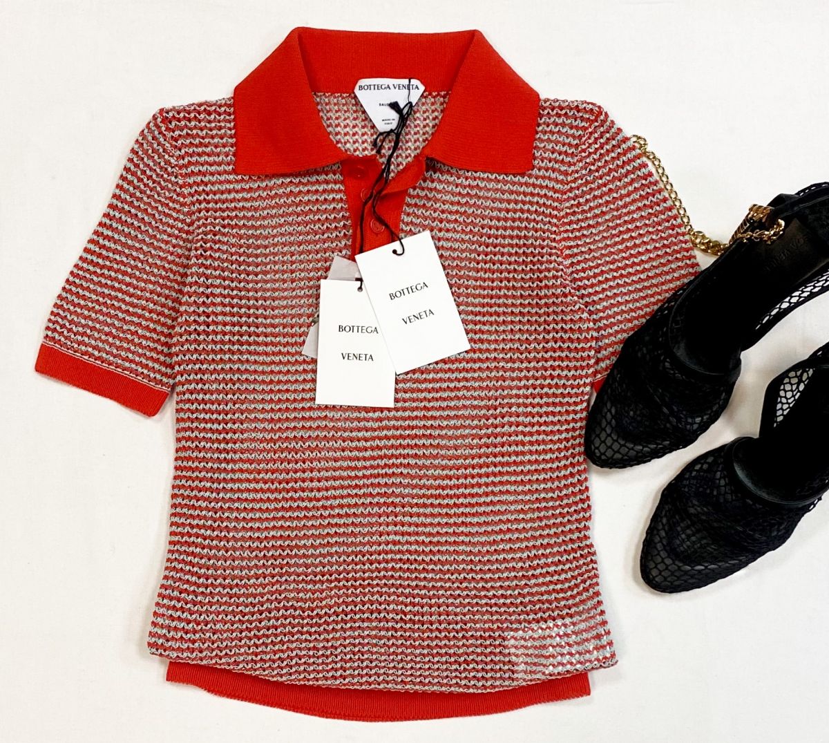 Кофта Bottega Veneta размер XS цена 25 385 руб/с биркой/ 
Туфли Bottega Veneta размер 37.5 цена 23 078 руб 
