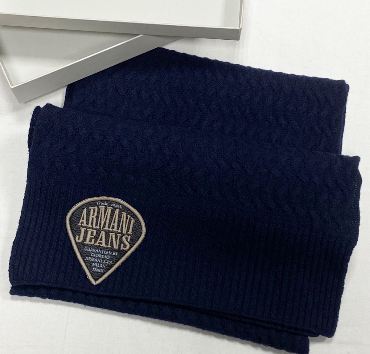 Шарф Armani размер 35/200 цена 2 348 руб
