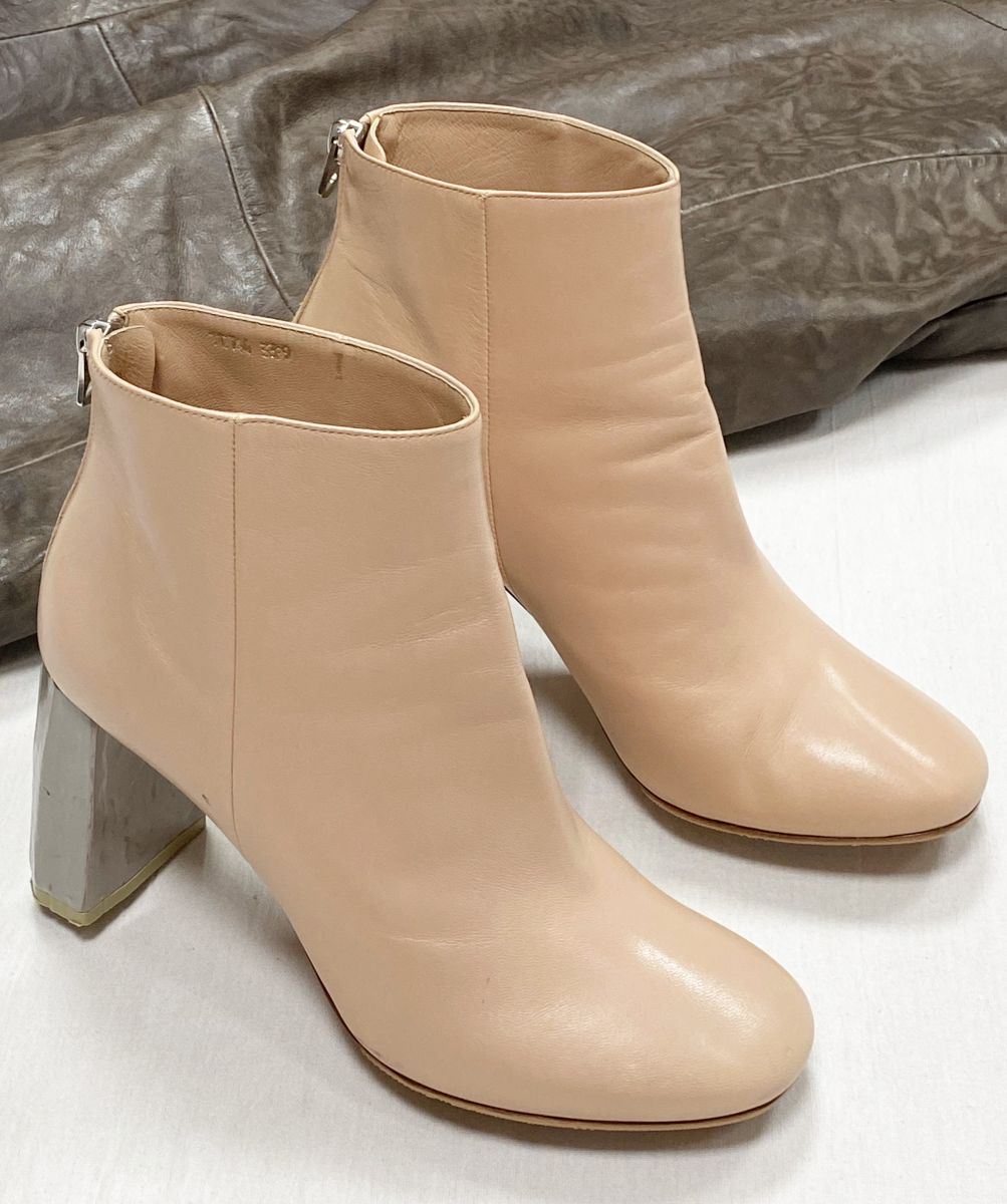 Ботильоны Acne Studios размер 39 цена 15 655 руб
