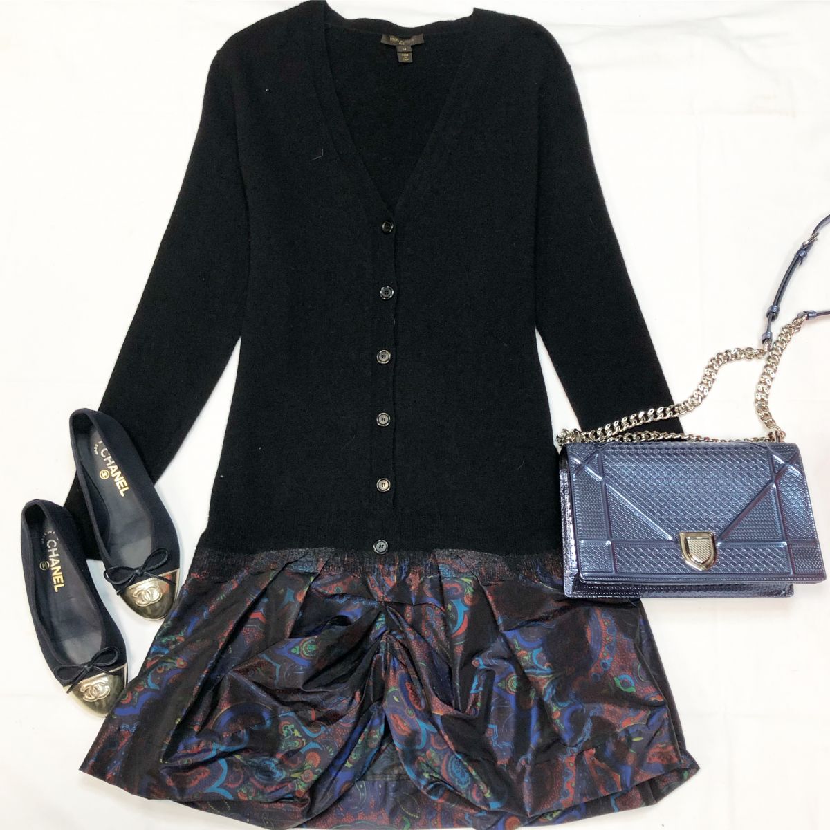 Платье Louis Vuitton размер М цена 23 078 руб Сумка CHRISTIAN DIOR