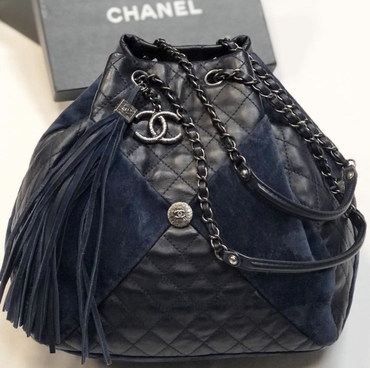 Рюкзак /замша/кожа/ Chanel  размер 25/29 цена 107 693 руб