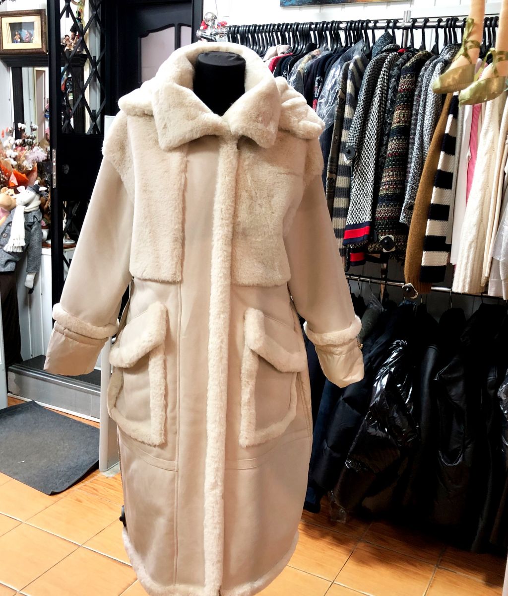 Пальто UTERQÜE размер M цена 23 483 руб