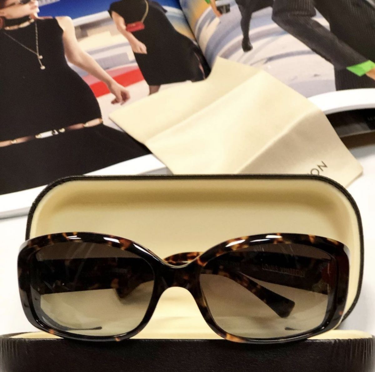 Очки Louis Vuitton  цена 7 693 руб