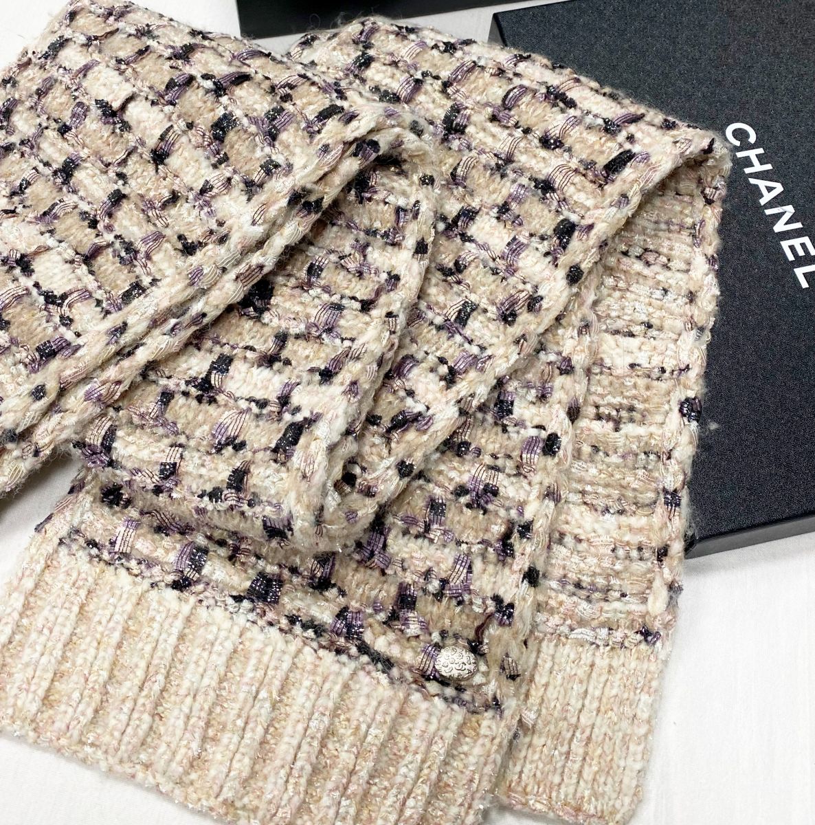 Шарф / отделка люрекс / Chanel цена 46 965 руб