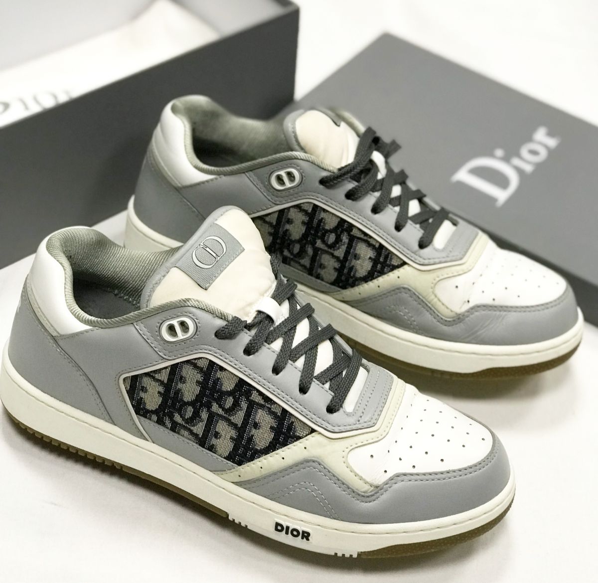 Кроссовки Christian Dior размер 
40.5 цена 31 310 руб