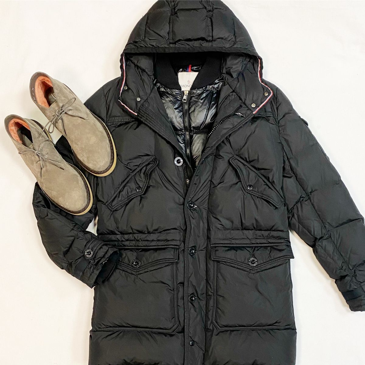 #mechtamen Пуховик Moncler размер 6 цена 23 078 рубБотинки Santoni размер 43.5 цена 15 385 руб