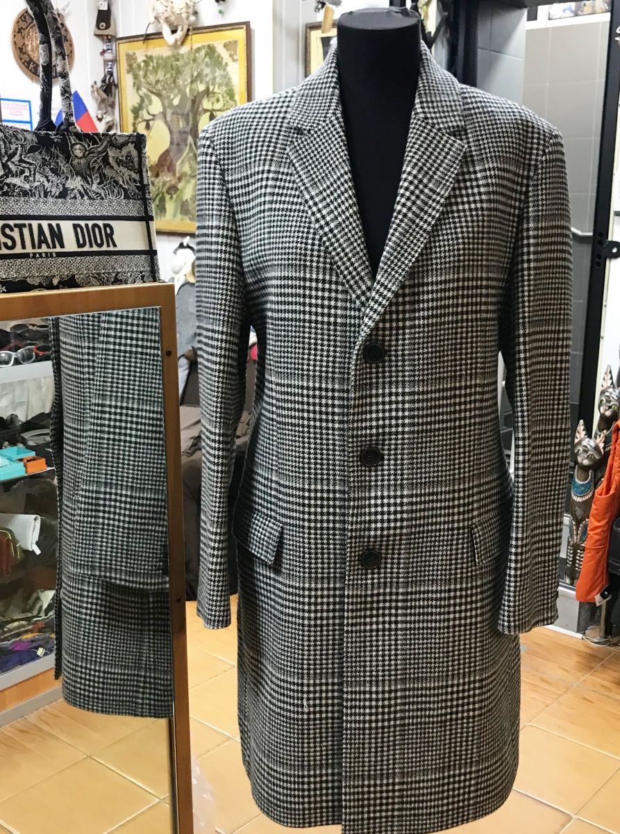 Пальто Hugo Boss размер 50 цена 15 655 руб