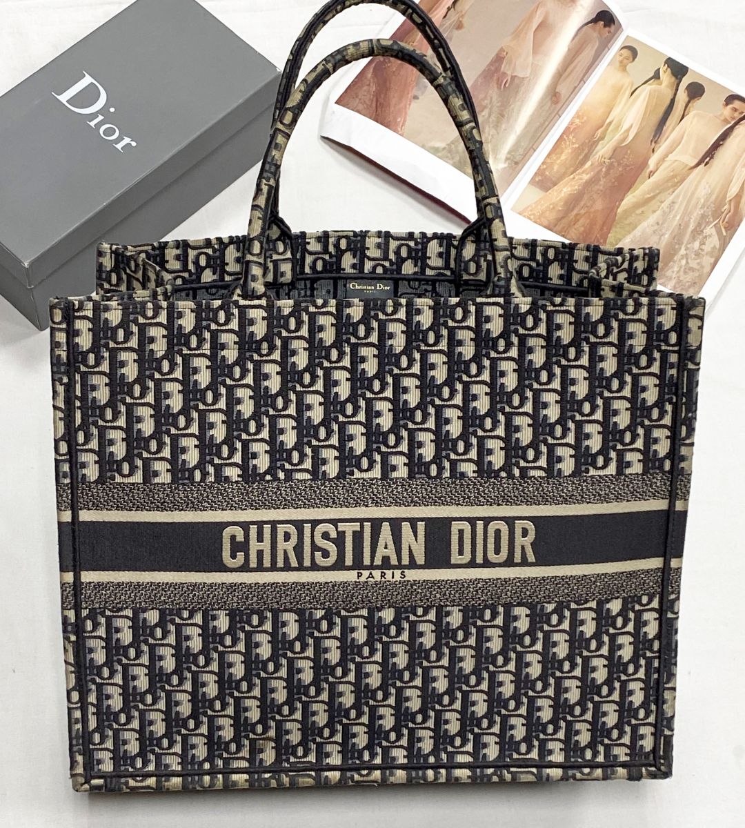 Сумка Christian Dior размер 40/35 цена 93 930 руб
