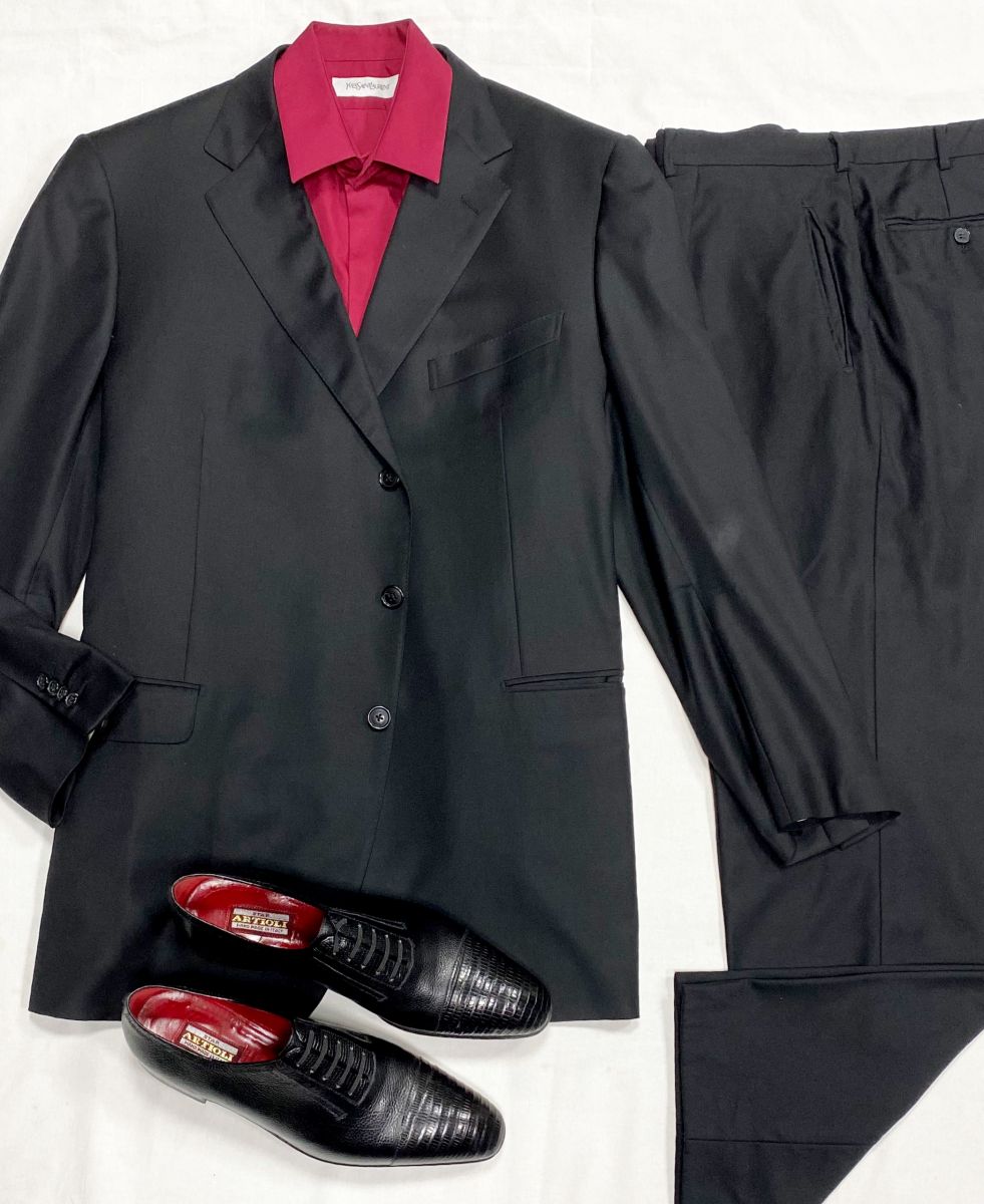 #mechtamen Костюм Zegna размер 62 цена 10 959 руб
Ботинки Artioli размер 44 цена 31 310 руб