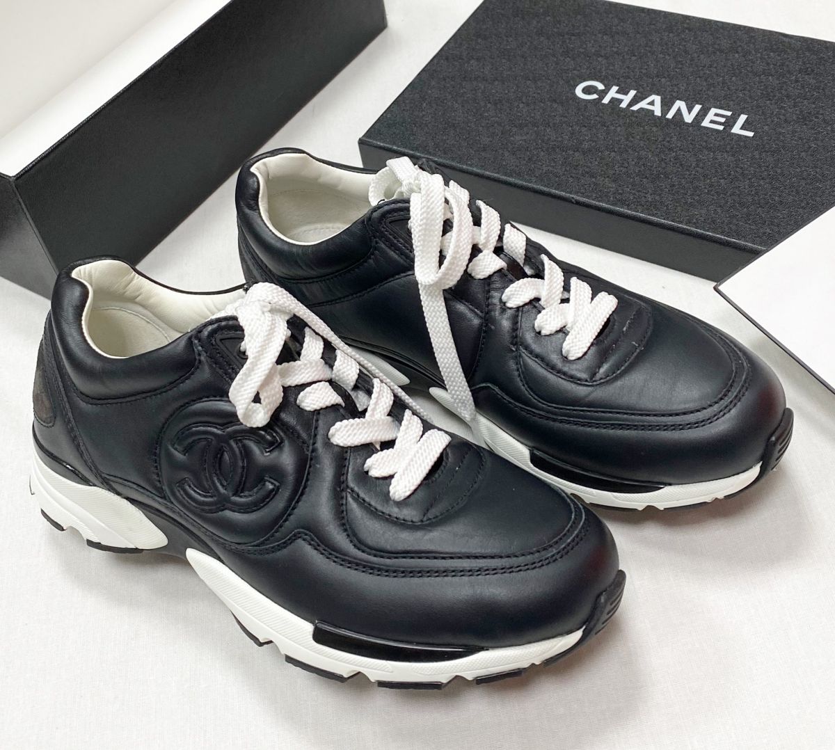 Кроссовки Chanel размер 38 цена 78 275 руб / новые /