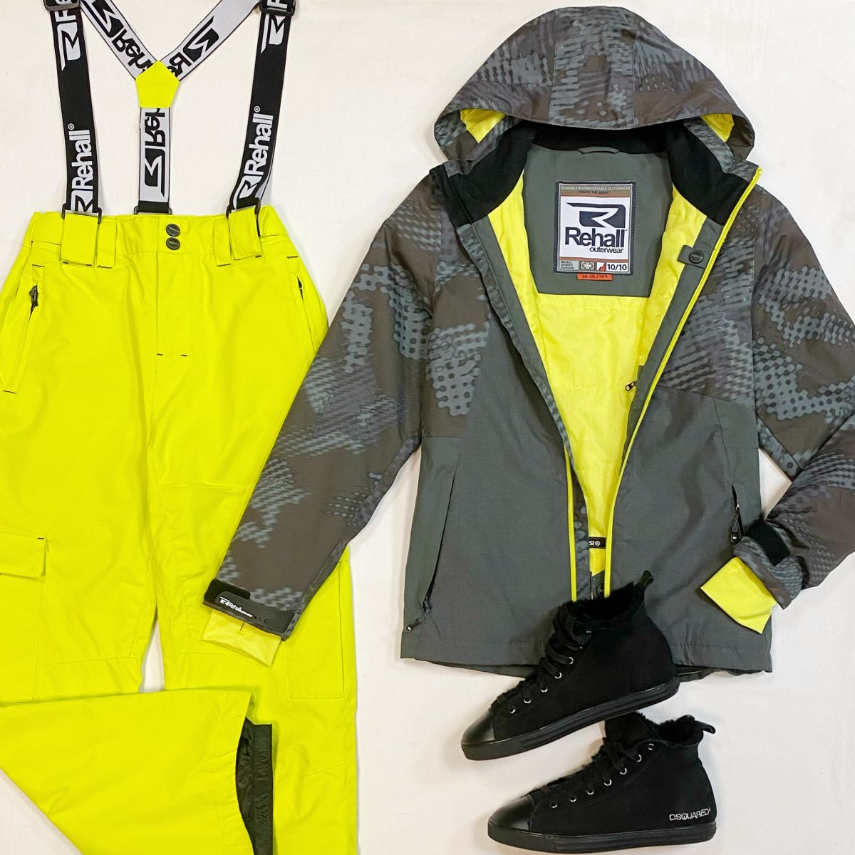 Костюм/горнолыжные/ размер S цена 15 385 рубКеды Dsquared размер 40 цена 9 231 руб