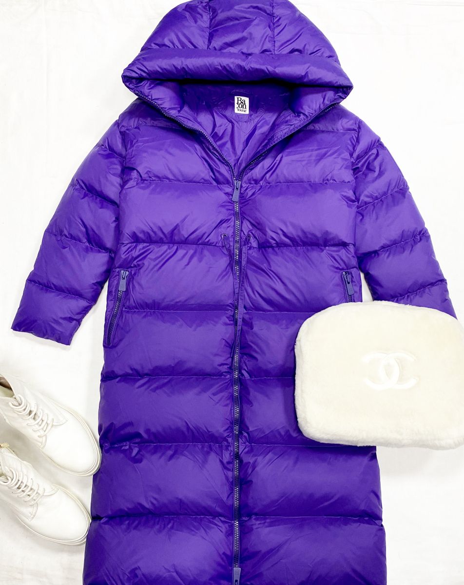 Пуховик размер S цена 15 655 руб
Ботинки Red Valentino размер 39 цена 10 959 руб
Клатч Chanel