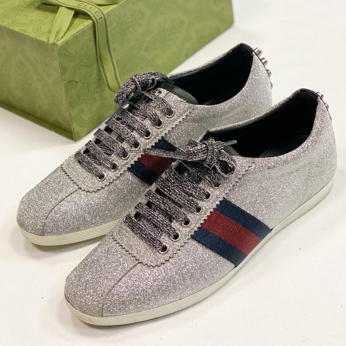 Кеды GUCCI  размер 39 цена 15 385 руб 