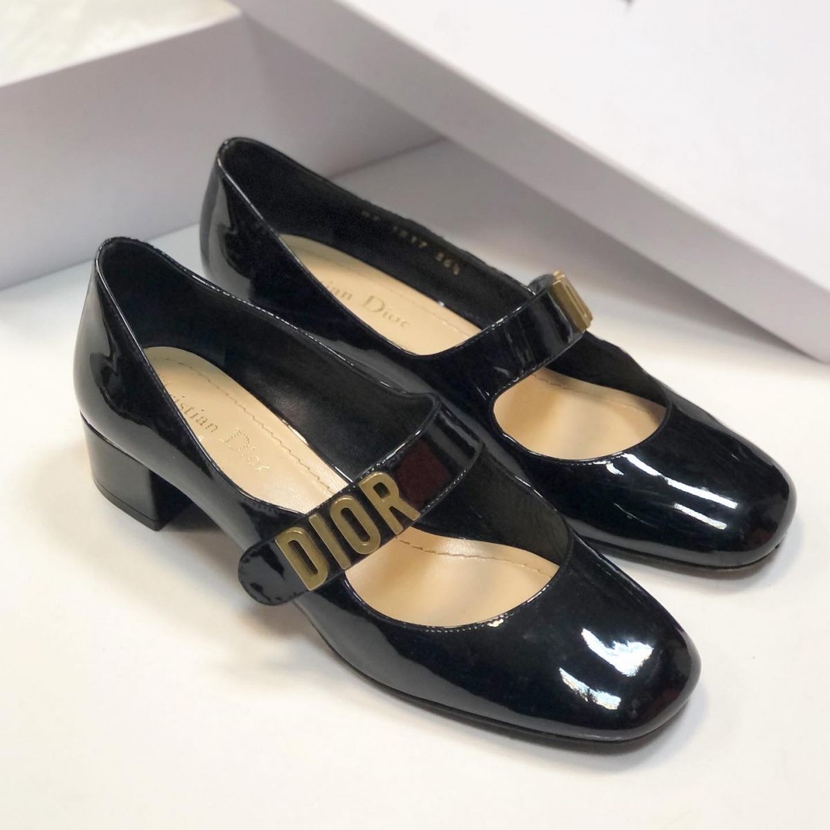 Туфли Dior размер 36.5 цена 26 155 руб 